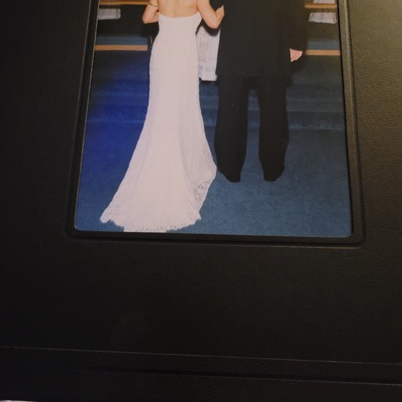 Wedding dress by Galina size 4 - Picture 5 of 5